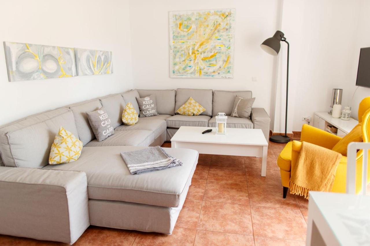 Apartamento Aire De Mar, Top Floor Flat With Sea Views And Two Terraces Caleta de Vélez Exterior foto